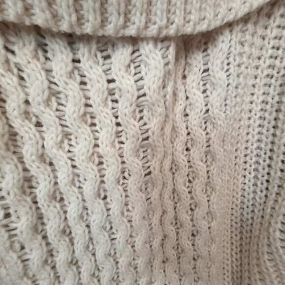 American Eagle Cable Knit Cardigan Size Medium Shawl Collar Pockets Cream - Picture 8 of 9